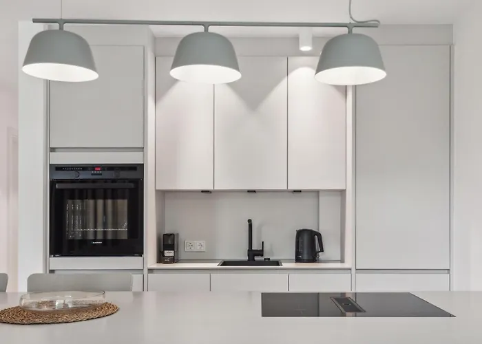 1 Bedroom Stunning In Tossens Apartman Stick