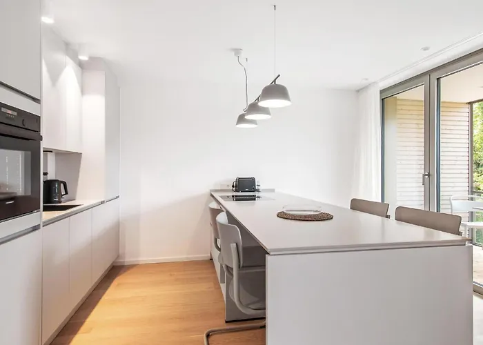 1 Bedroom Stunning In Tossens Apartman